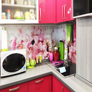 Кухня розовая
